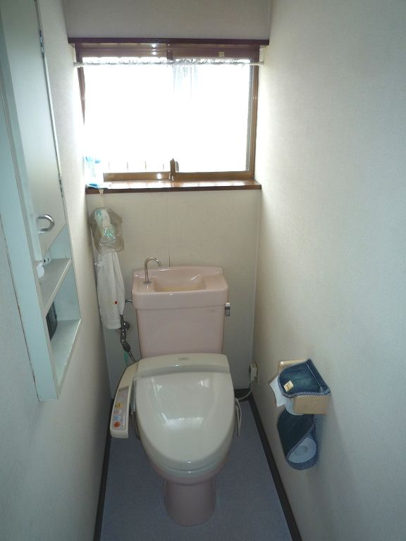 オール電化＆エコ　コツコツリフォームその③【やねきハウスのリフォーム】：トイレ